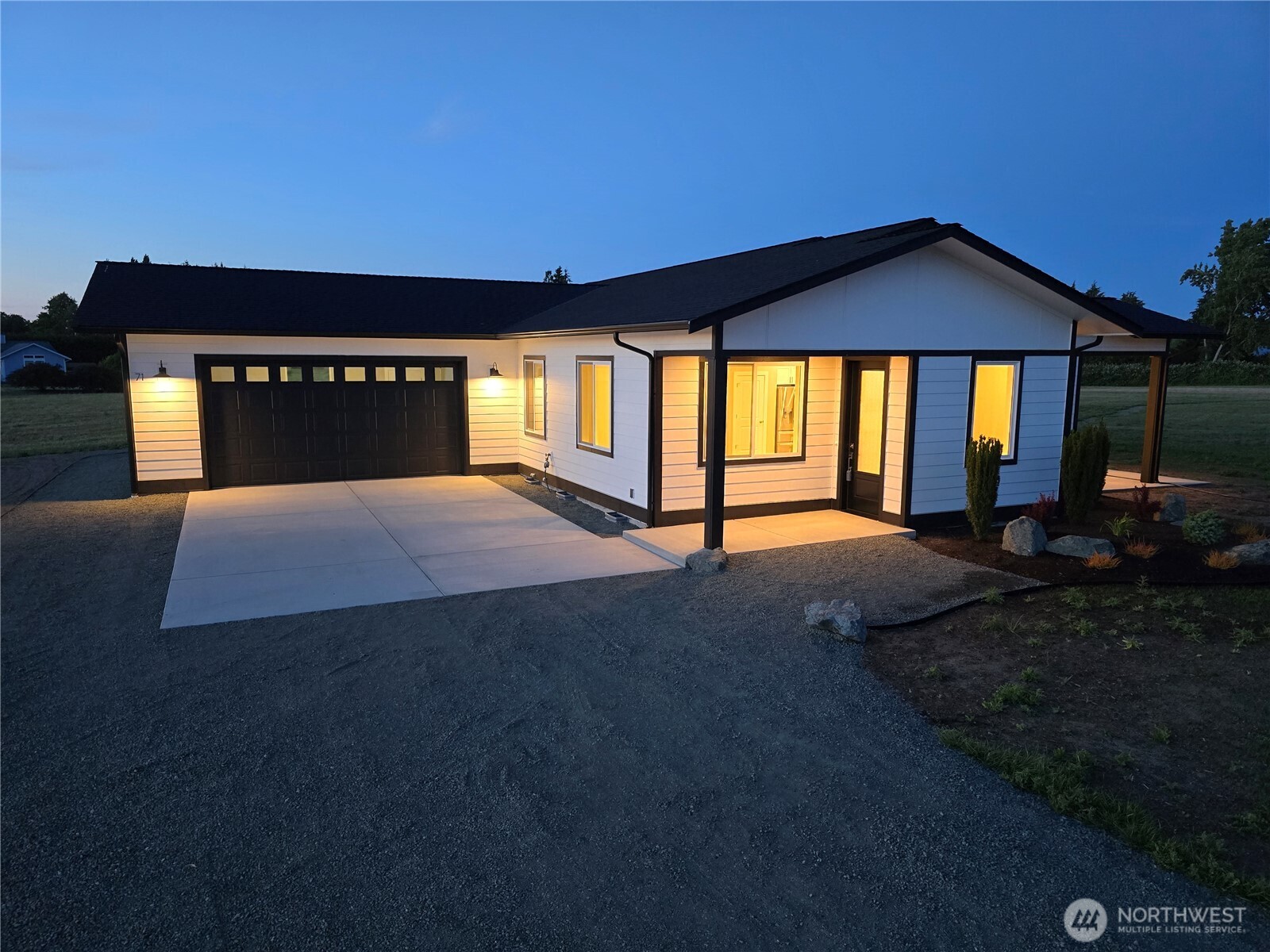 71 Falconcrest Court