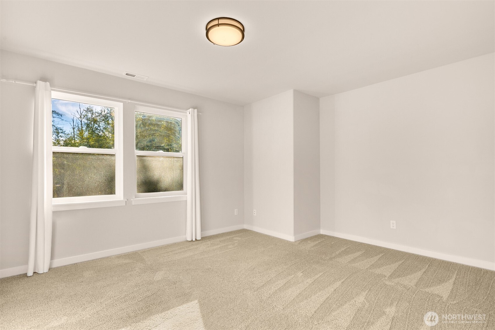 1021 154th St NW