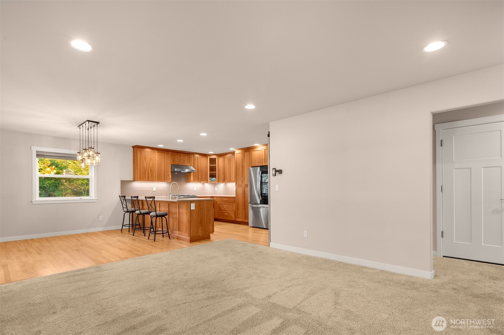 1021 154th St NW