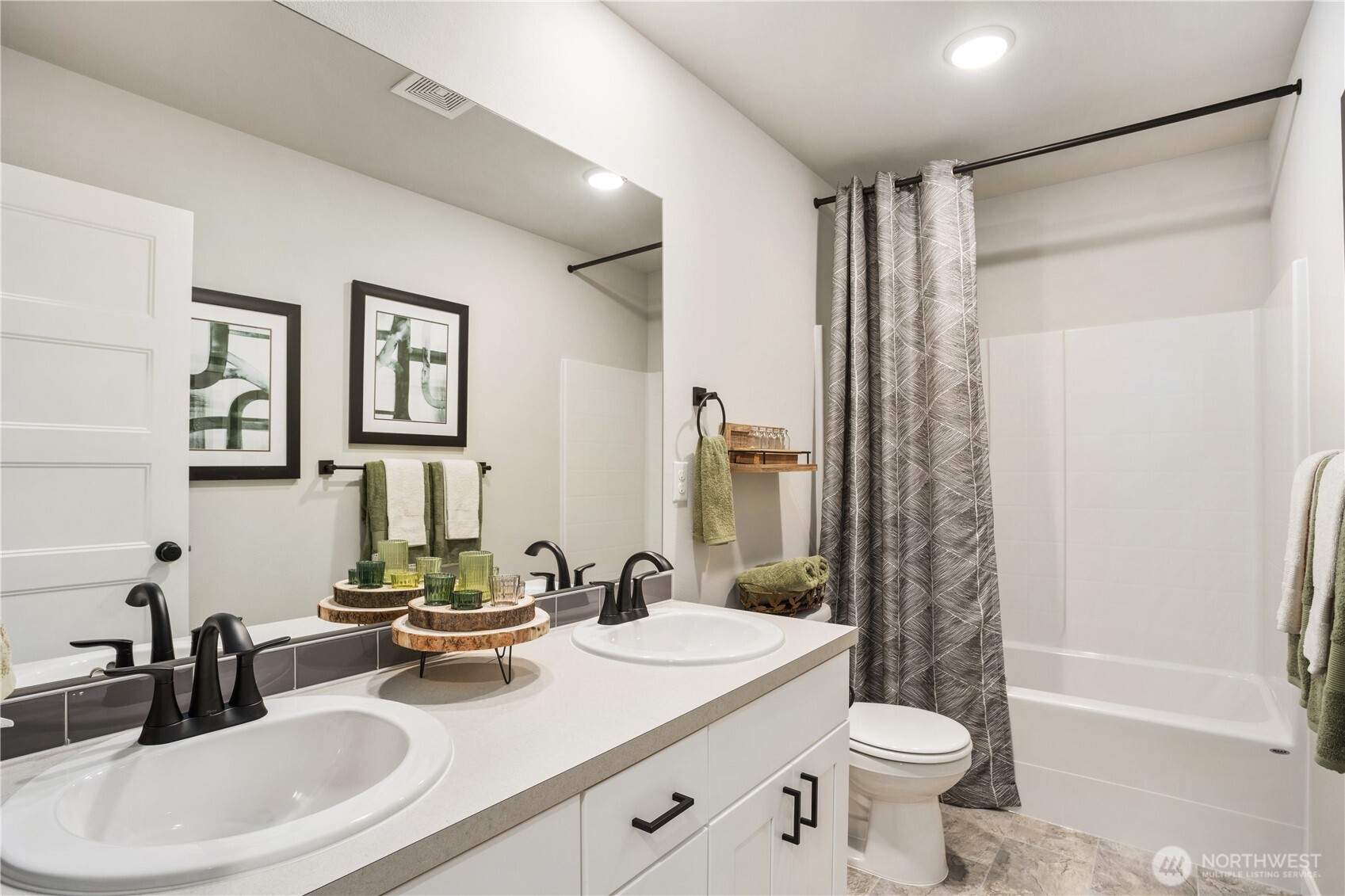 1122 68th Avenue SE Unit: 23