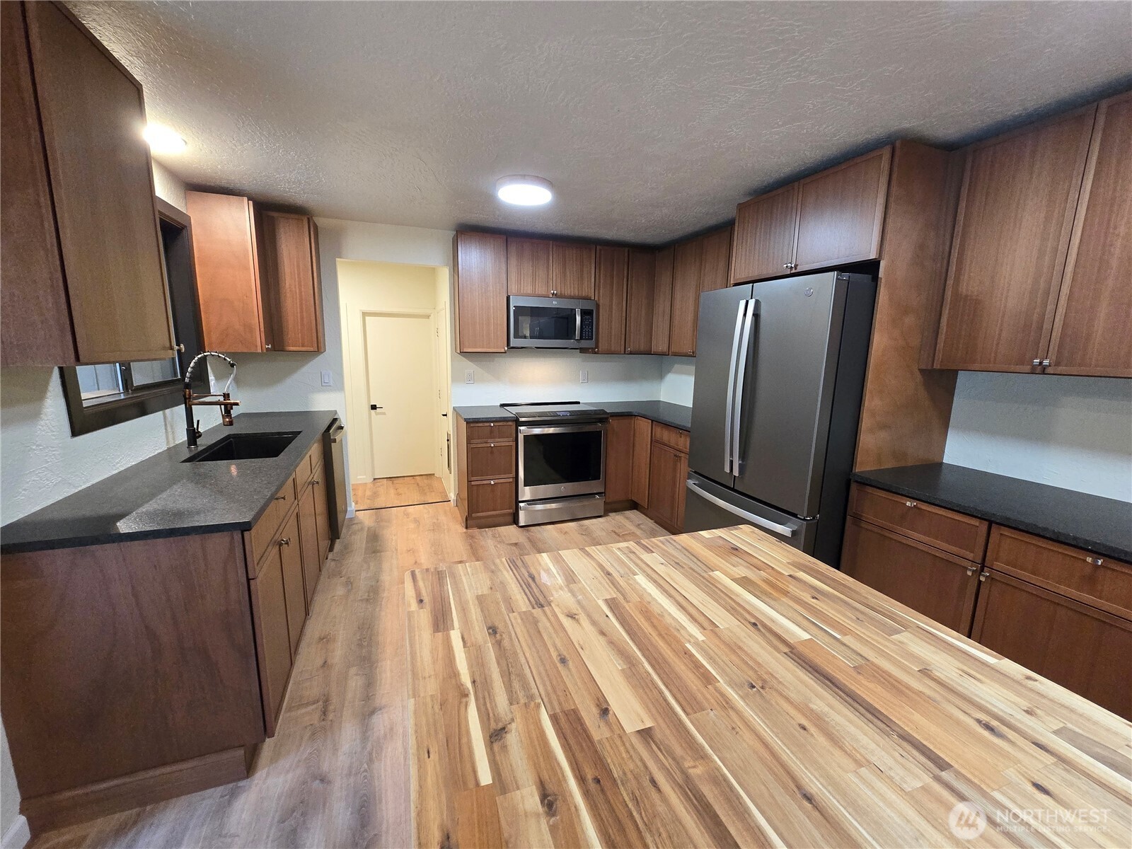 639 Lower Elwha Road