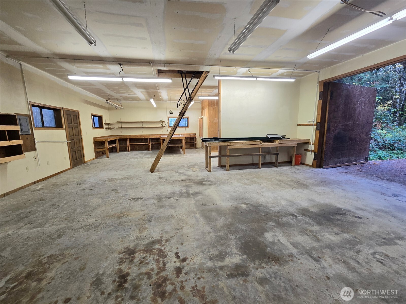 639 Lower Elwha Road