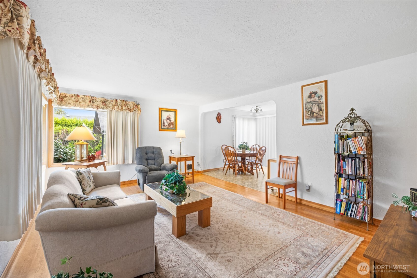 217 E 10th Street