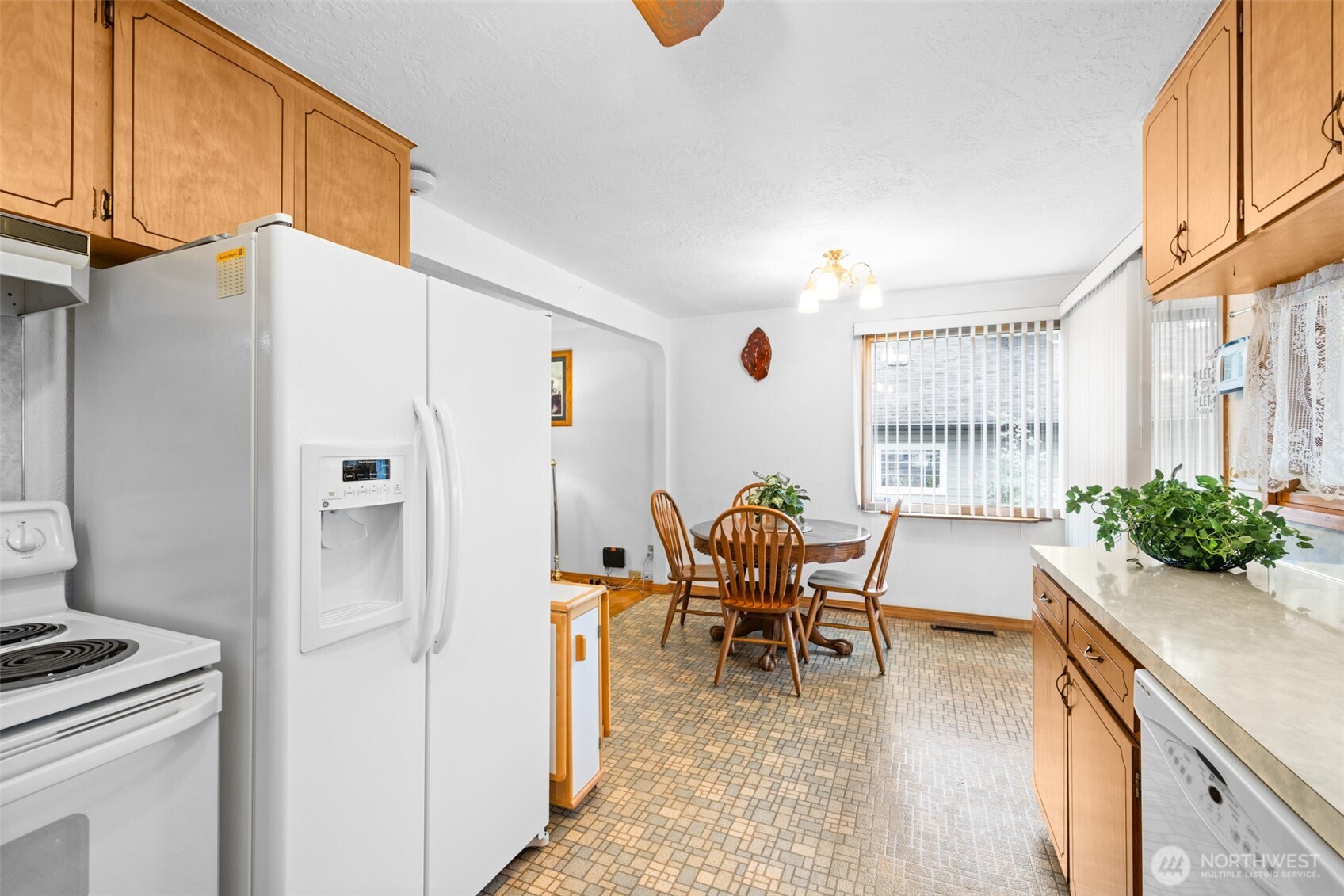 217 E 10th Street