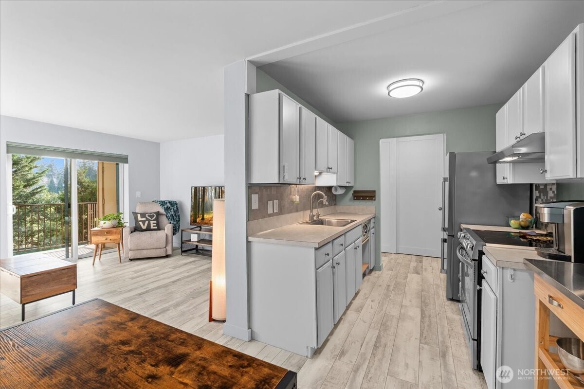 13201 Linden Avenue North Unit: 310A