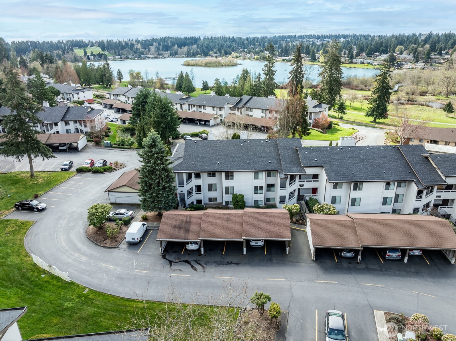 23405 Lakeview Drive Unit: H306