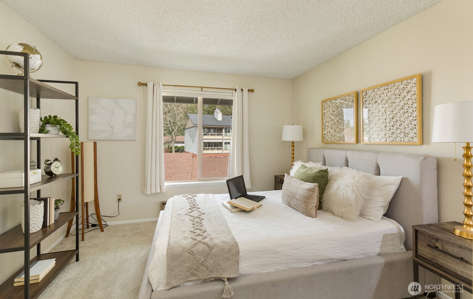 23405 Lakeview Drive Unit: H306