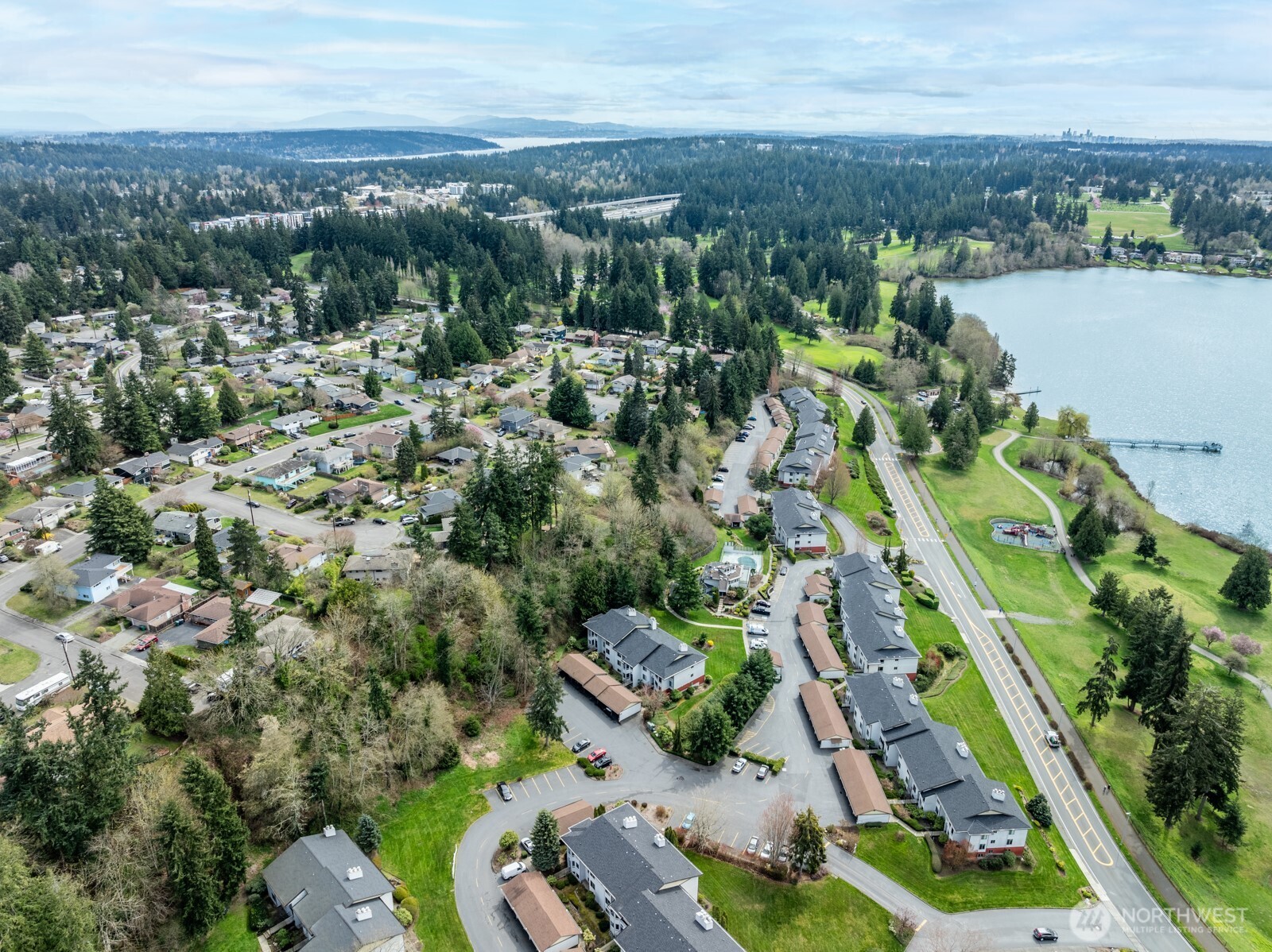 23405 Lakeview Drive Unit: H306