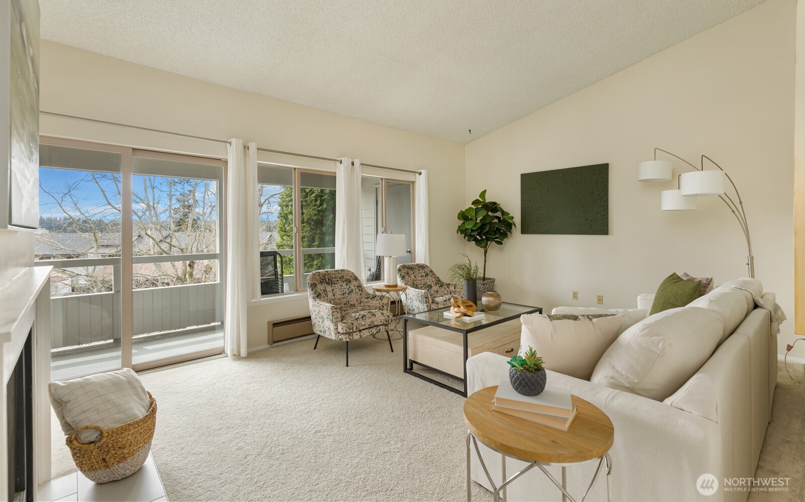 23405 Lakeview Drive Unit: H306