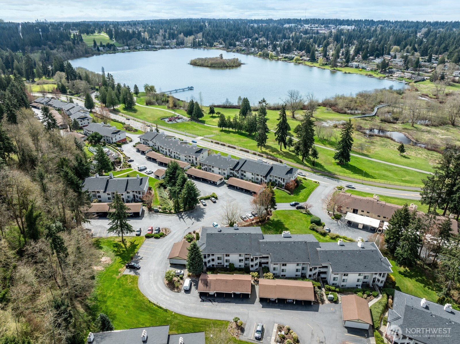 23405 Lakeview Drive Unit: H306