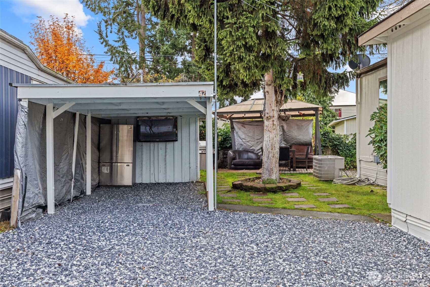 10302 Lakeview Avenue SW Unit: 42