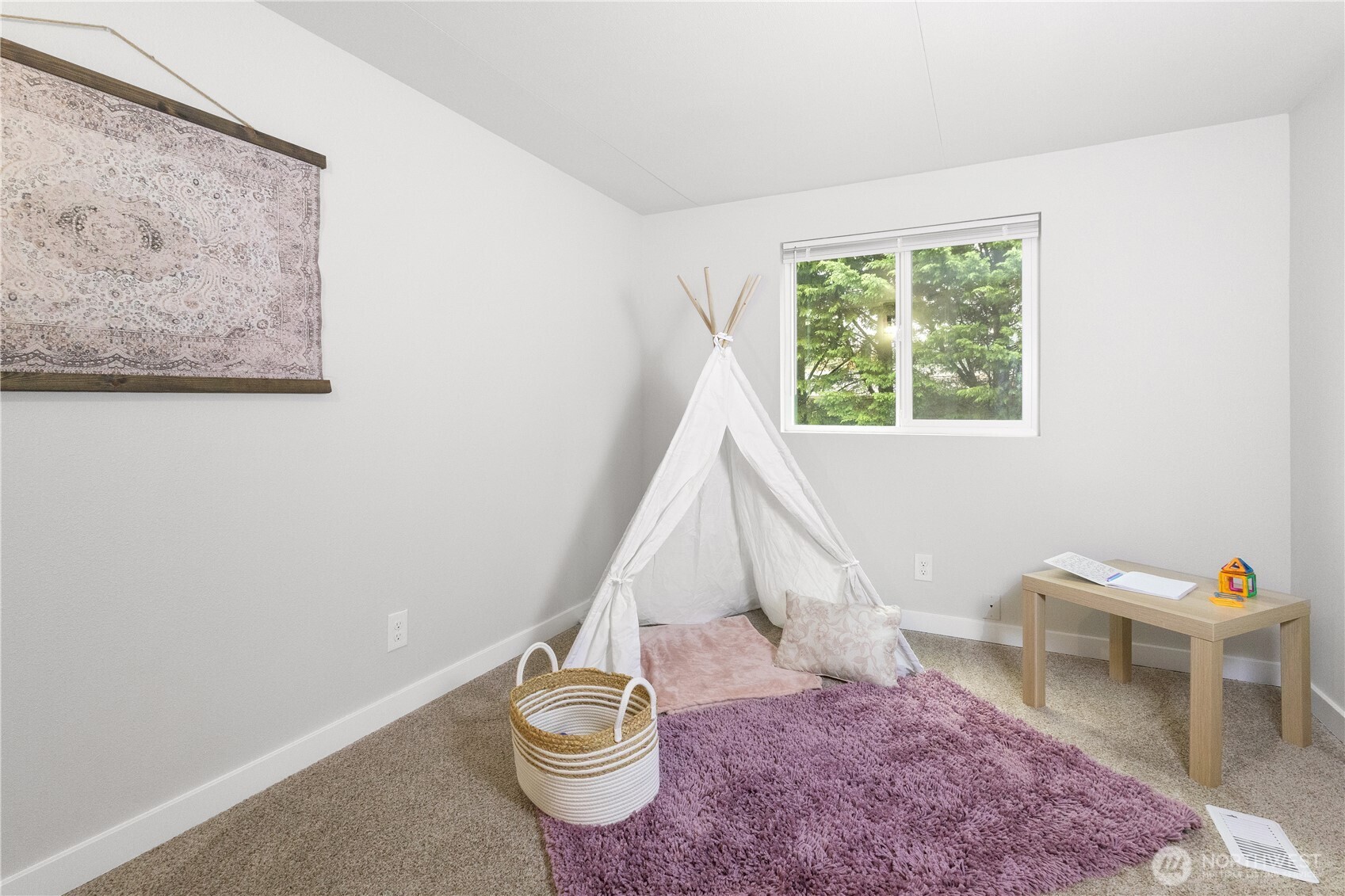 9216 144th Street Court NW