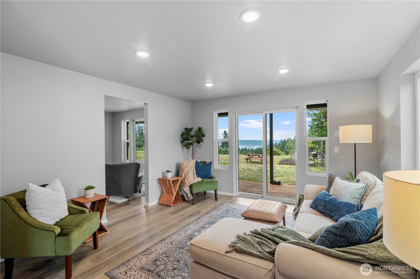 1256 Youngwood Road