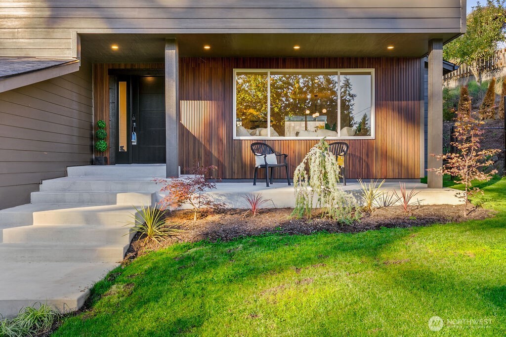12504 SE 104th Street