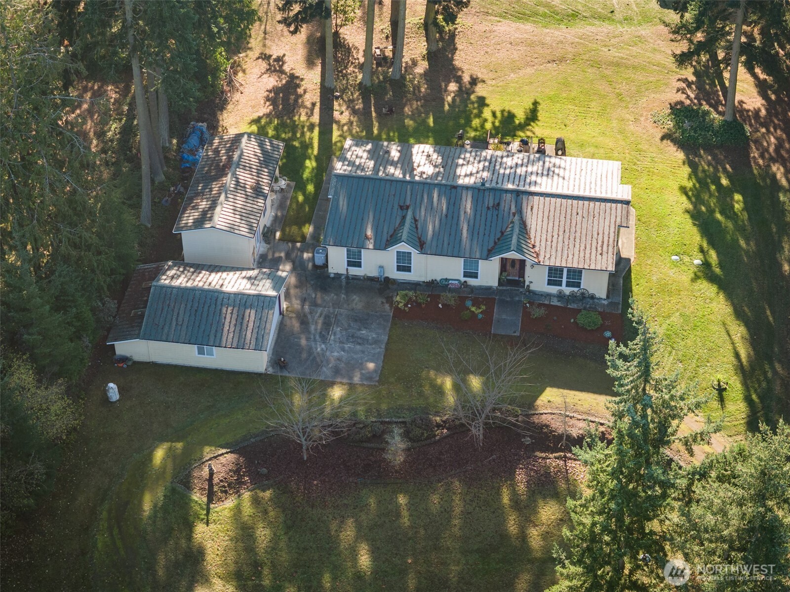 446 Old Olympic Hwy
