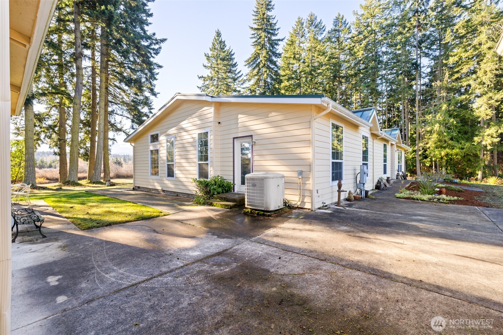 446 Old Olympic Hwy
