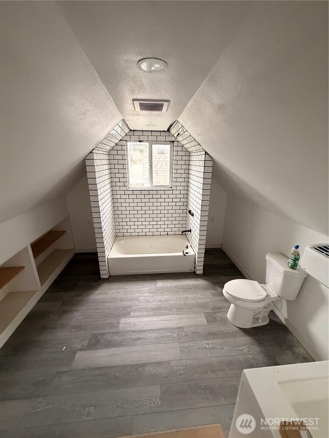 1910 Bowman Avenue NW