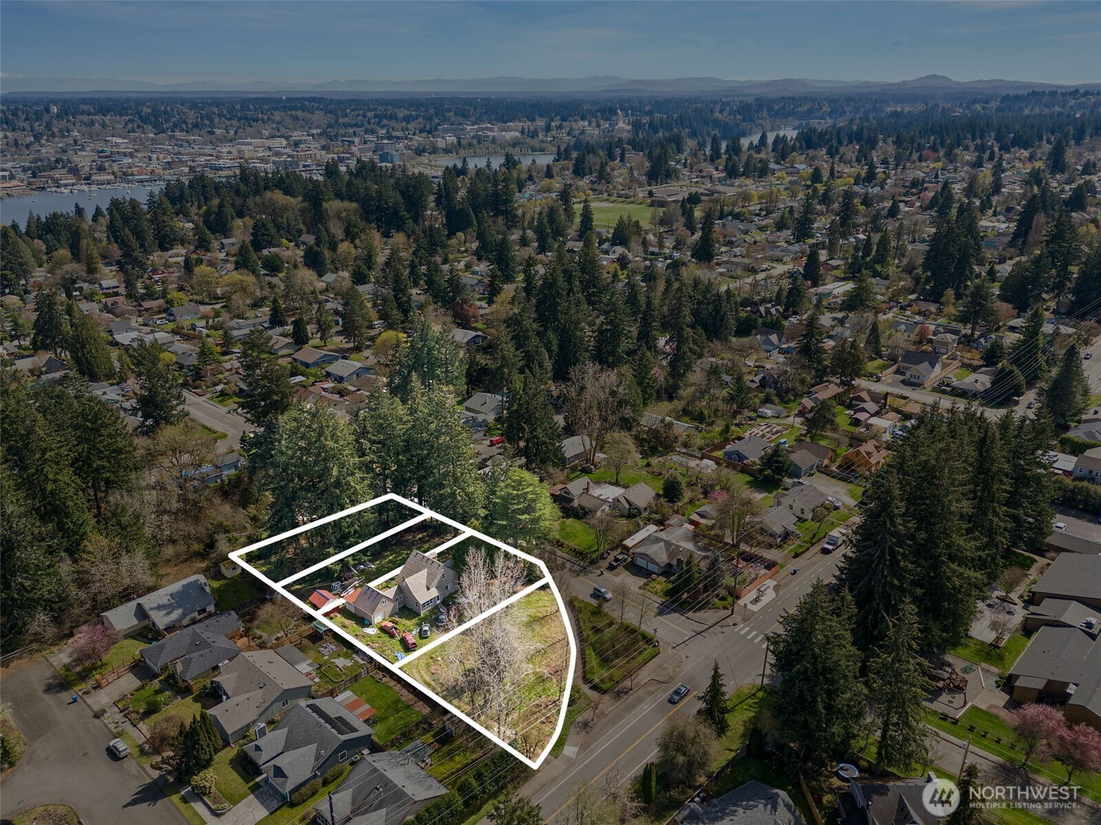 1910 Bowman Avenue NW