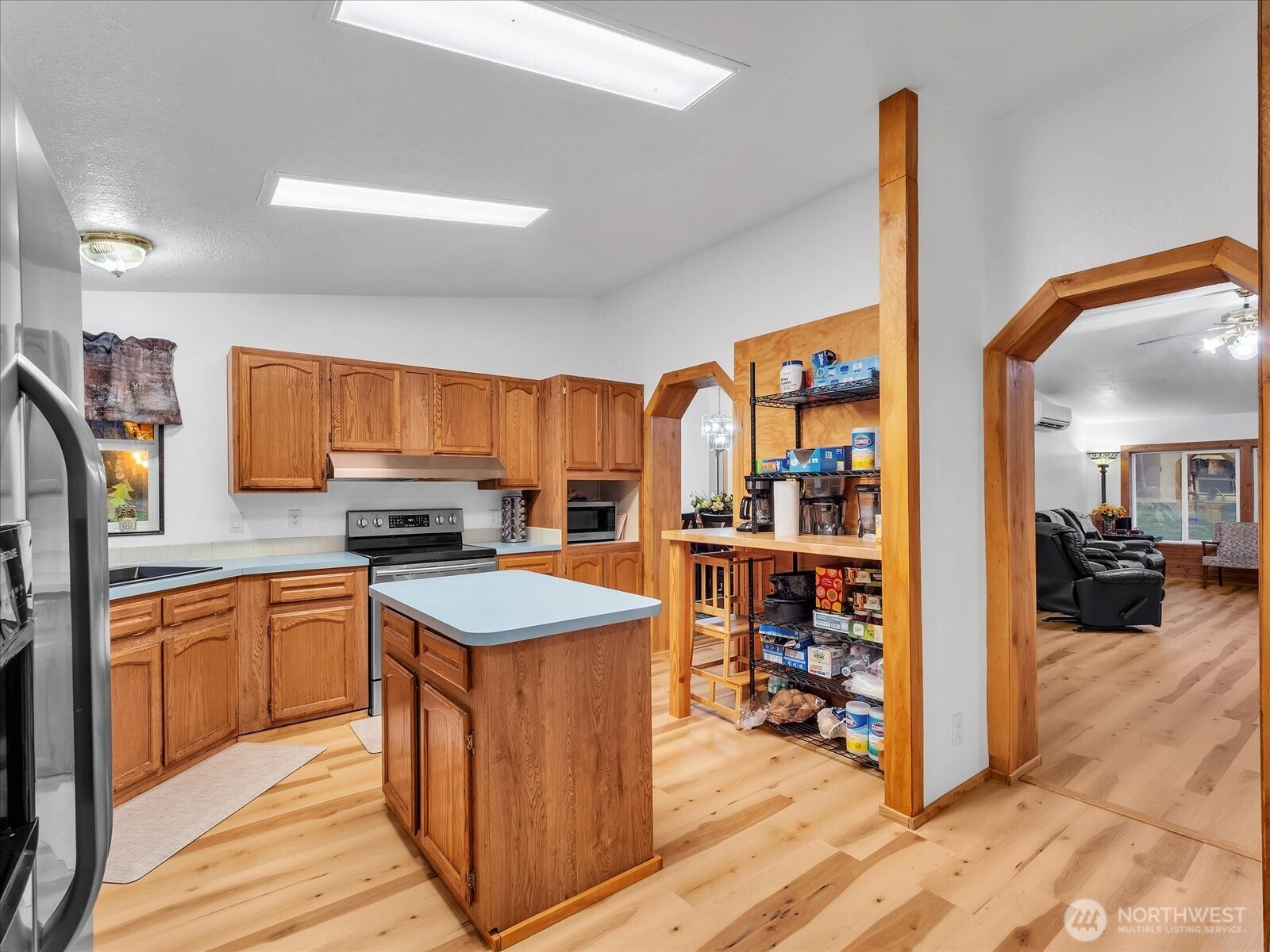 10029 Warfield Road
