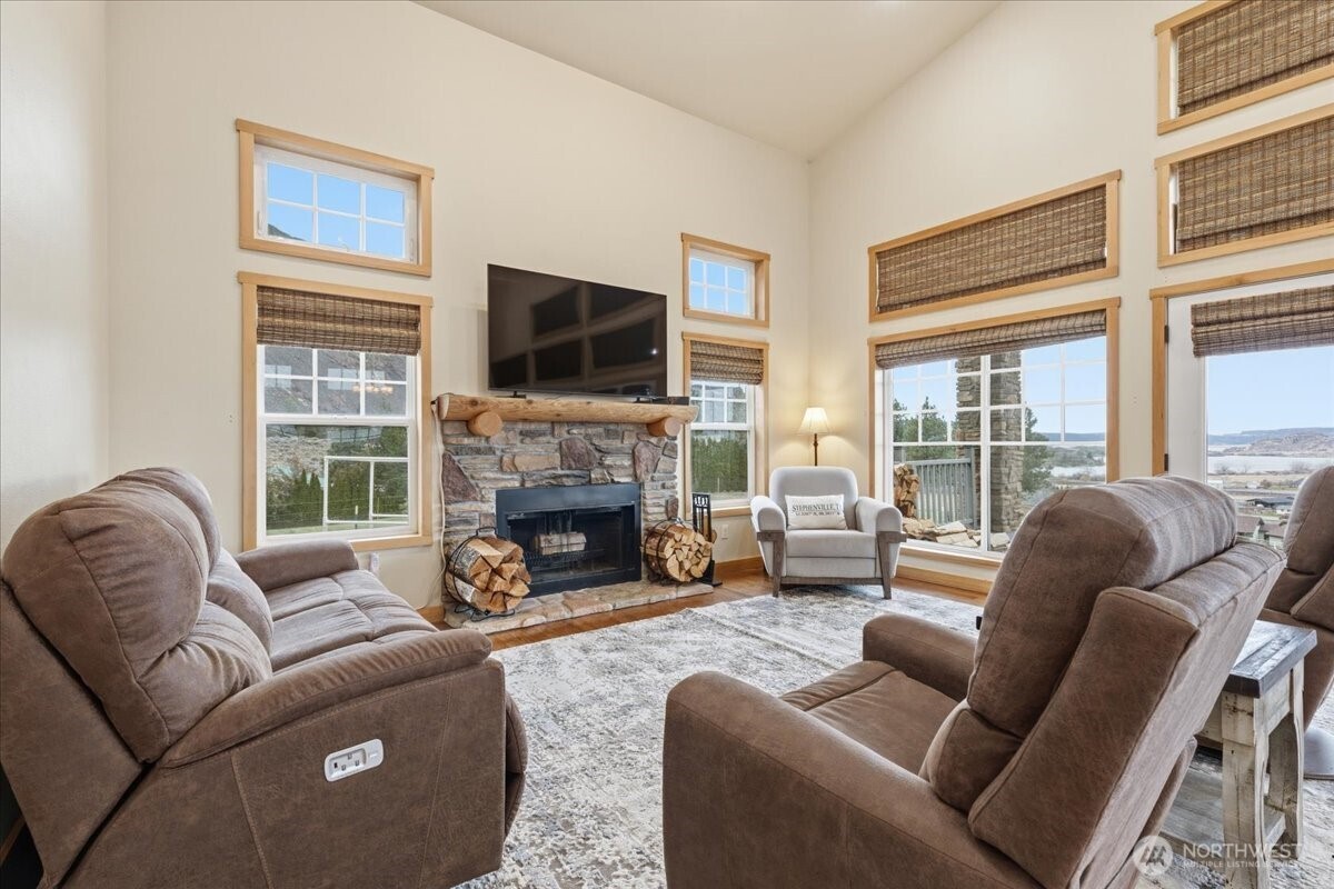 19994 Coulee View Road