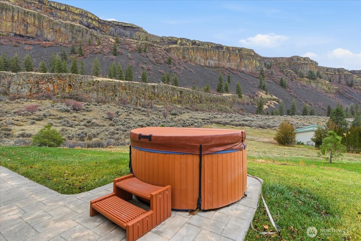 19994 Coulee View Road