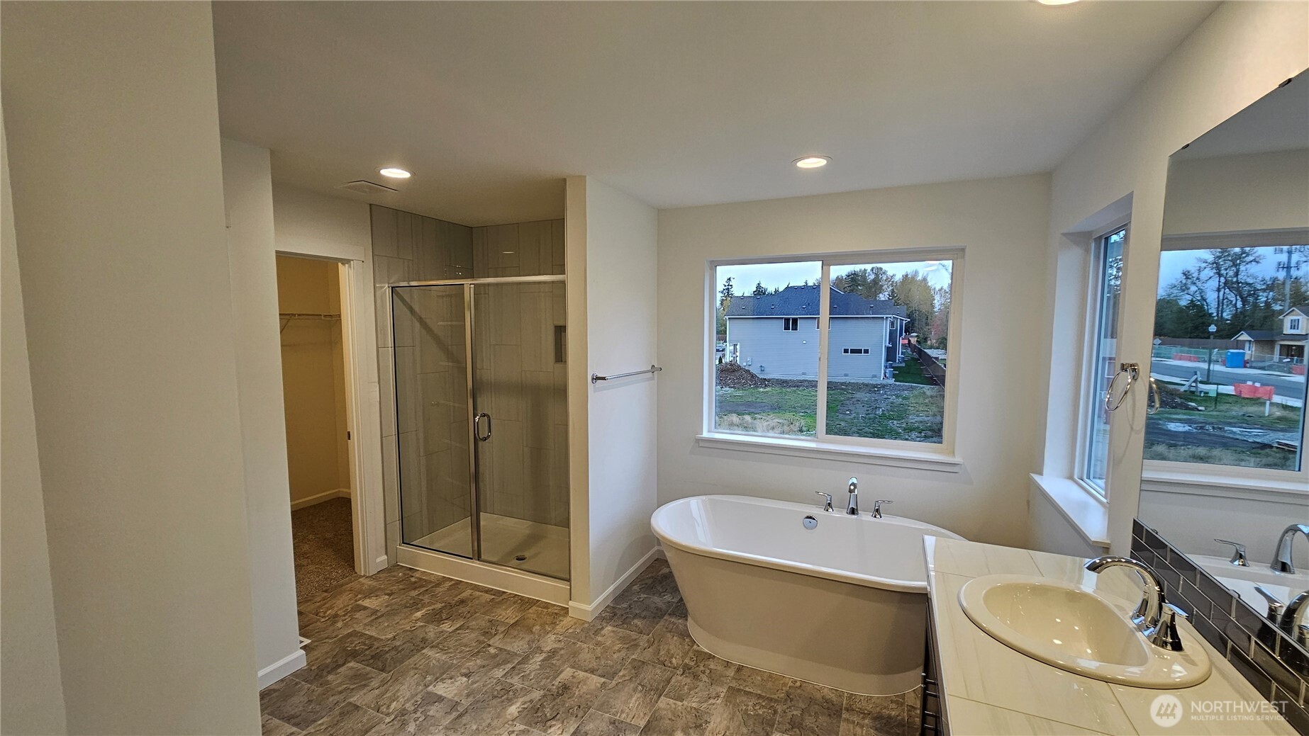 9456 Chief Leschi Street SE Unit: 30