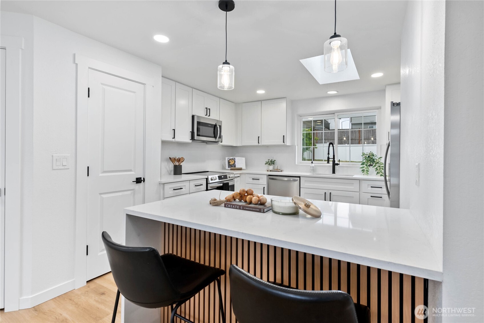 10618 100th Street SW