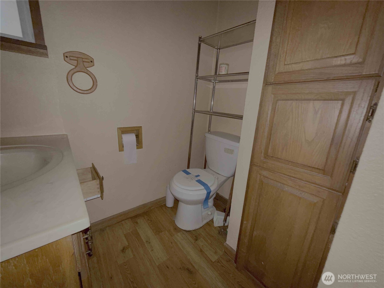 425 Sunnyhill Road W