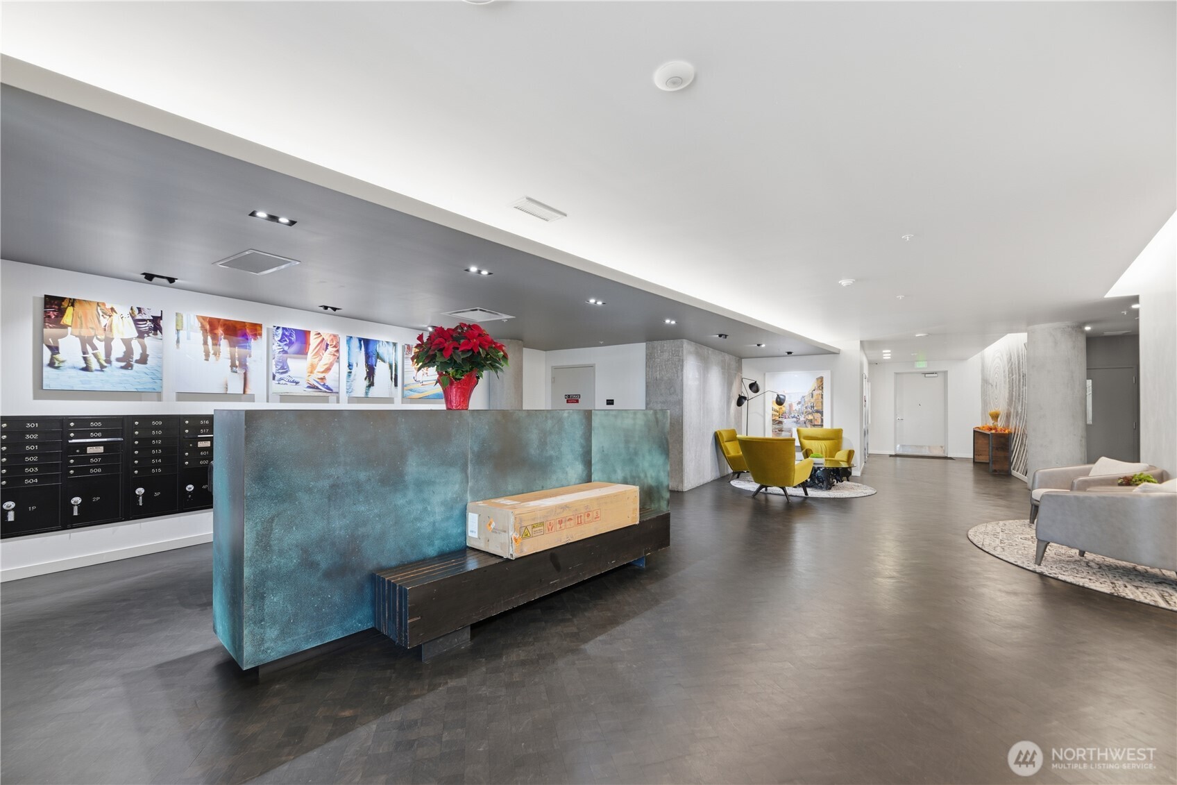 590 1st Avenue S Unit: 613