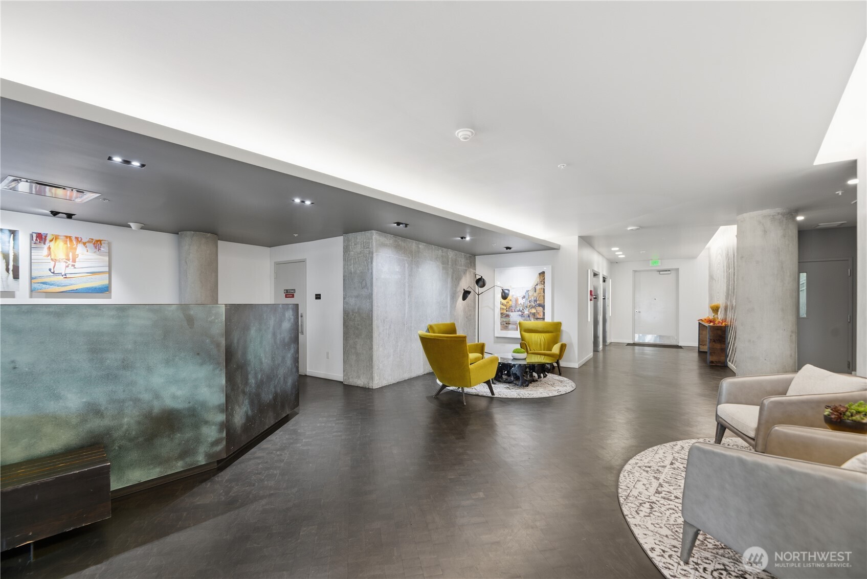 590 1st Avenue S Unit: 613