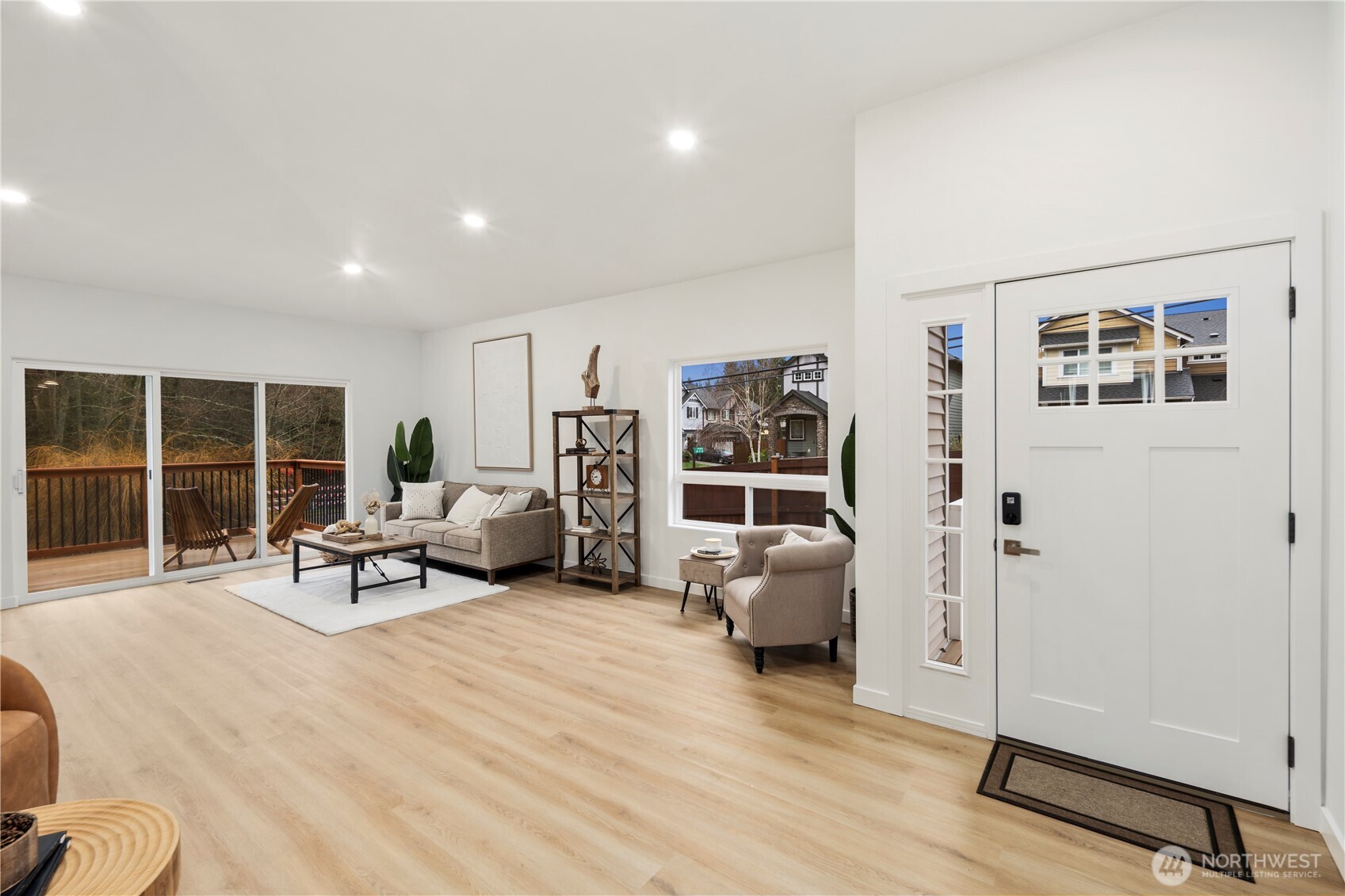 15604 48th Pl W