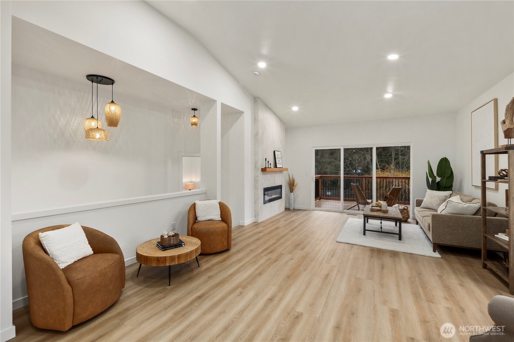 15604 48th Pl W