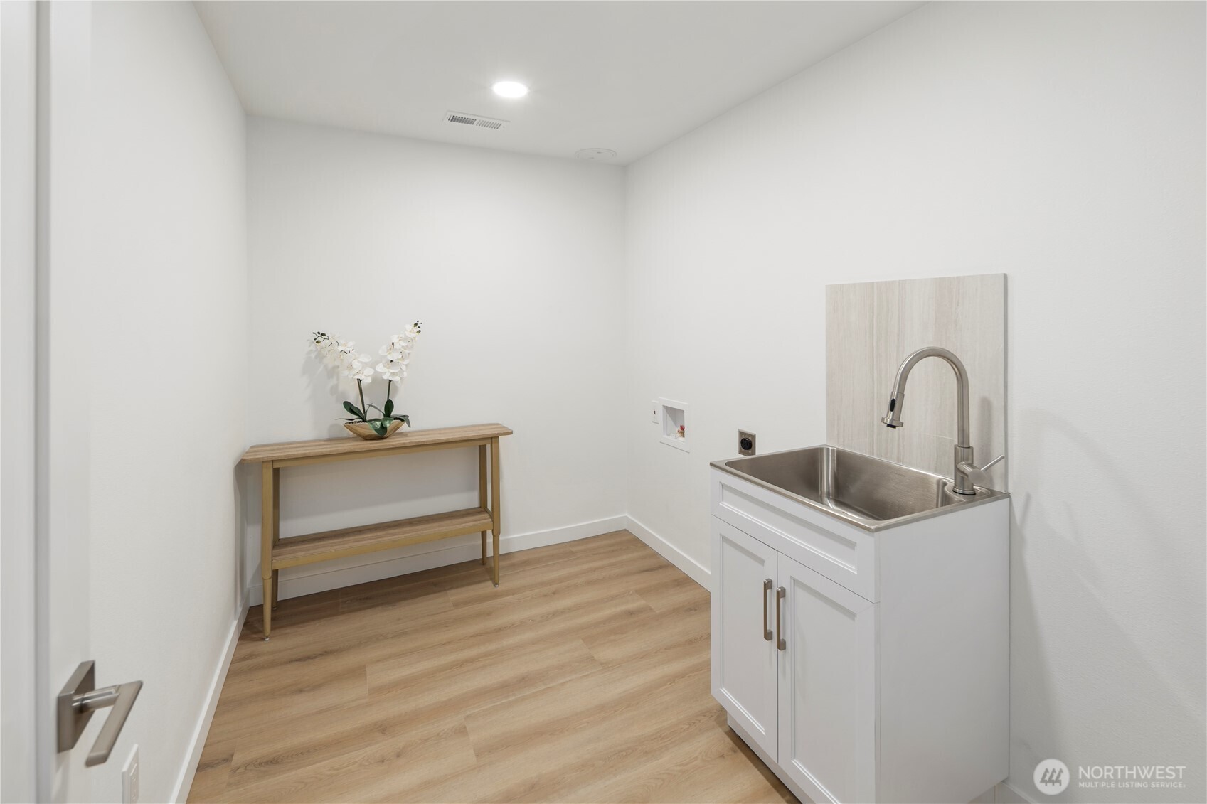 15604 48th Pl W
