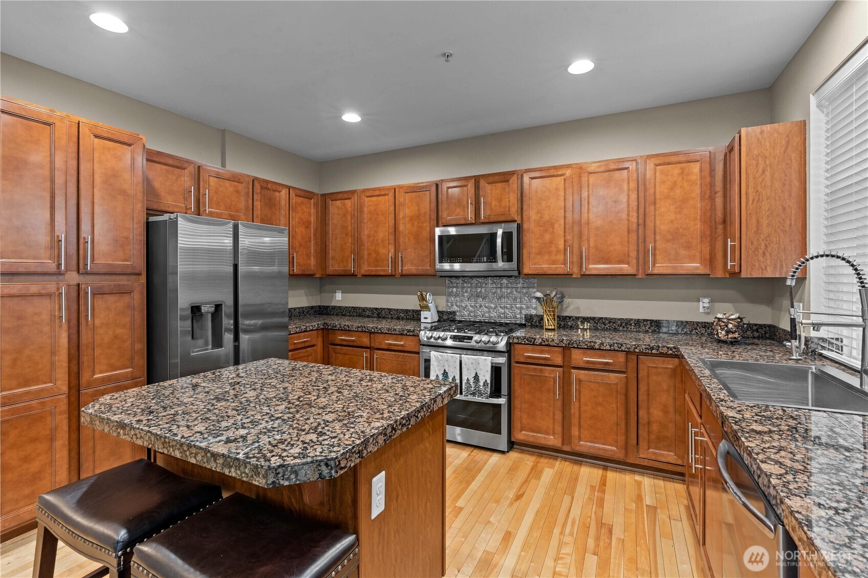 419 124TH PL SE