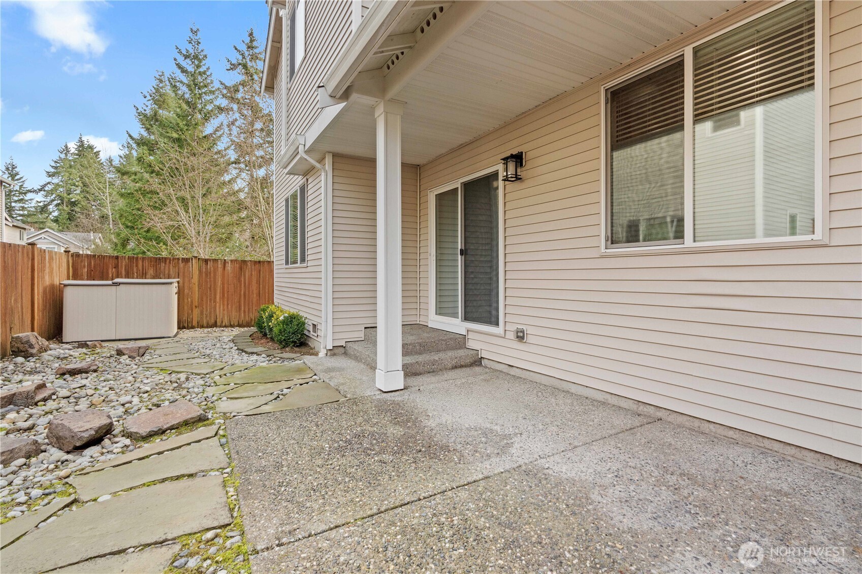 419 124TH PL SE