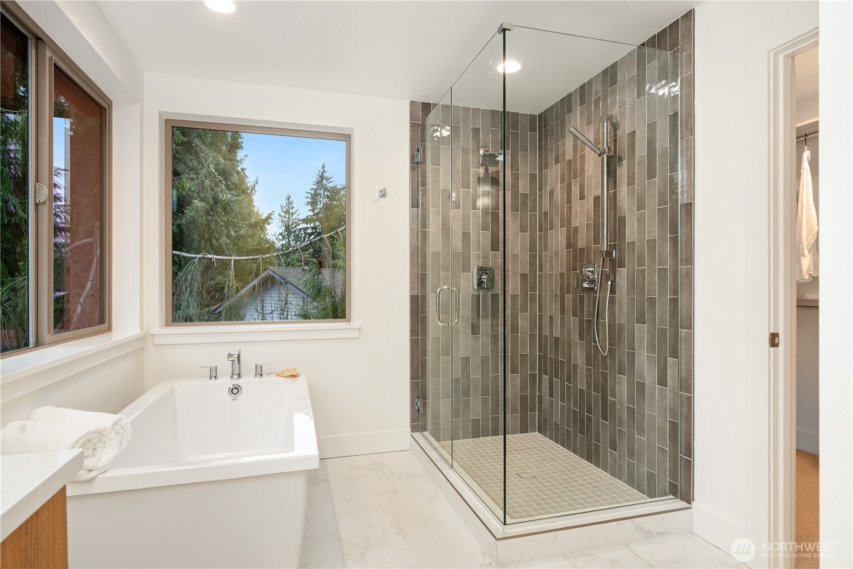 12913 NE 78th Place