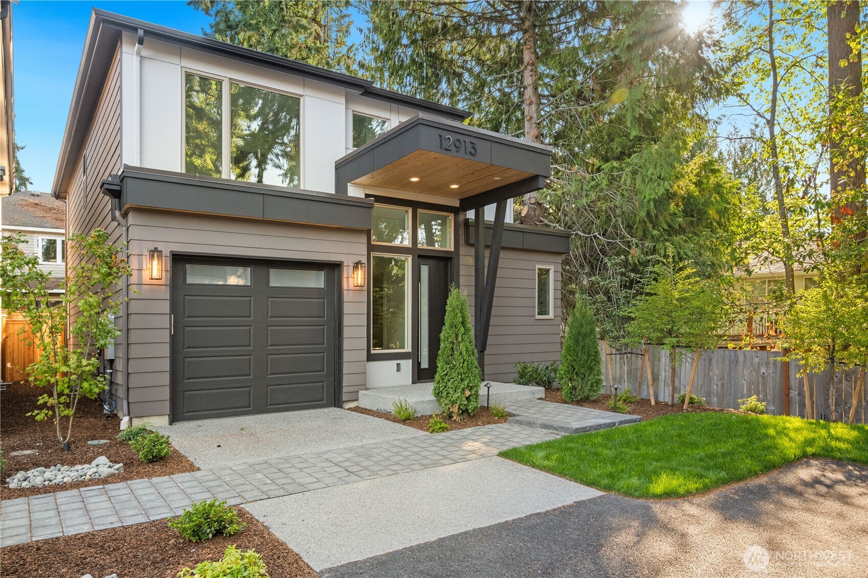 12913 NE 78th Place