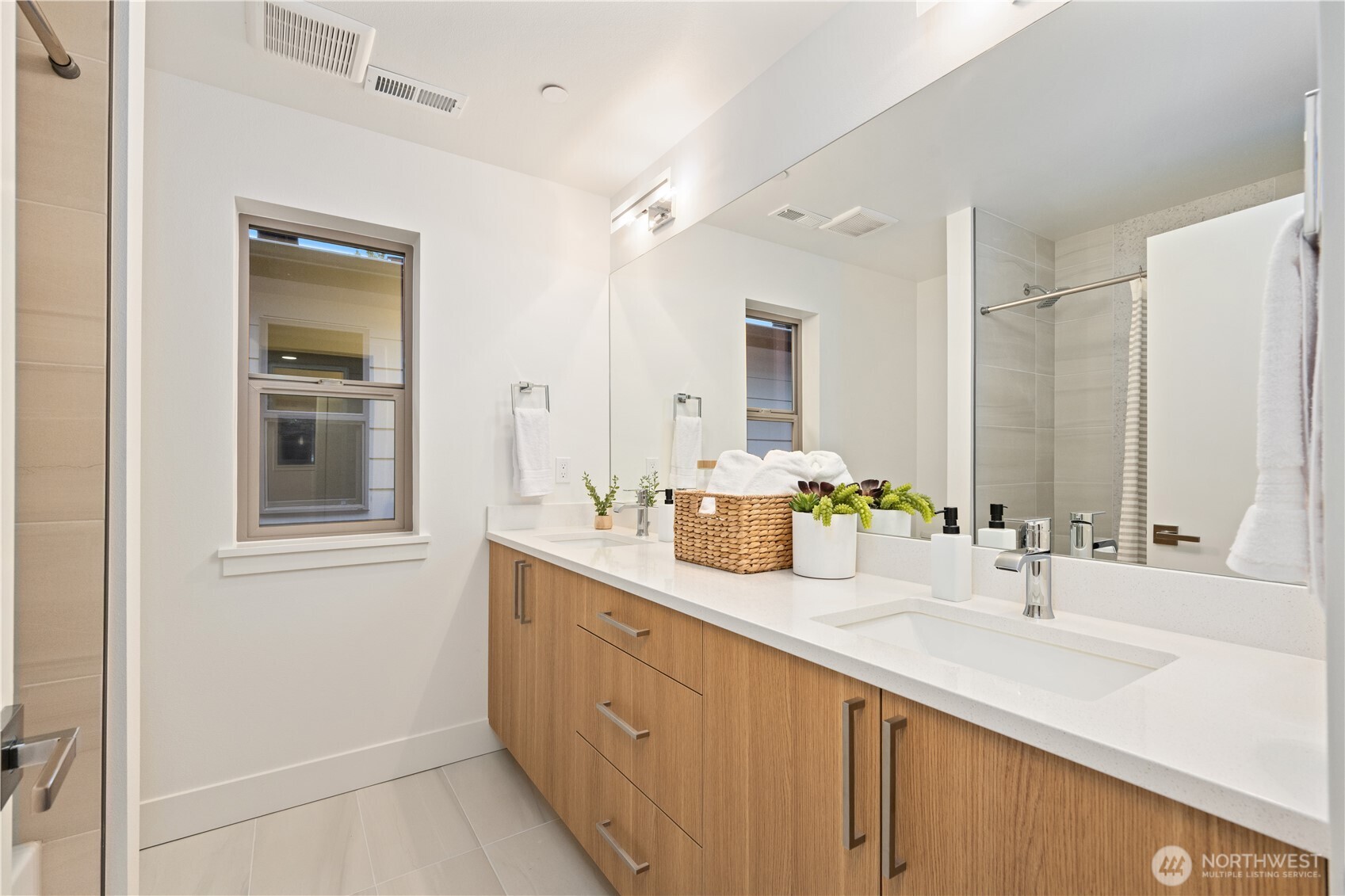 12913 NE 78th Place