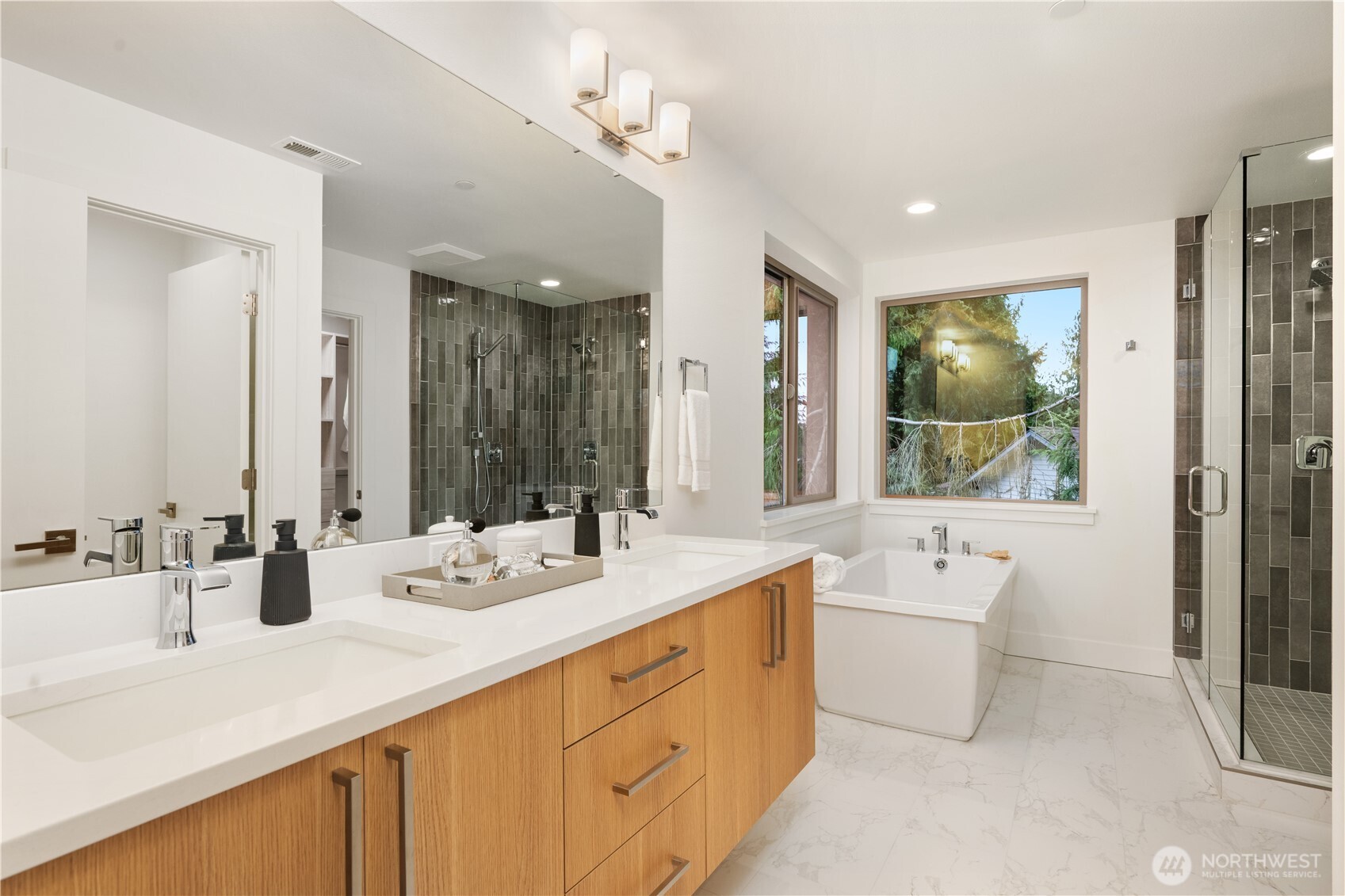 12913 NE 78th Place