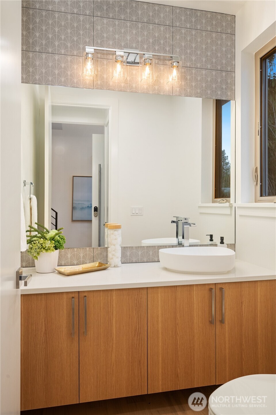 12913 NE 78th Place
