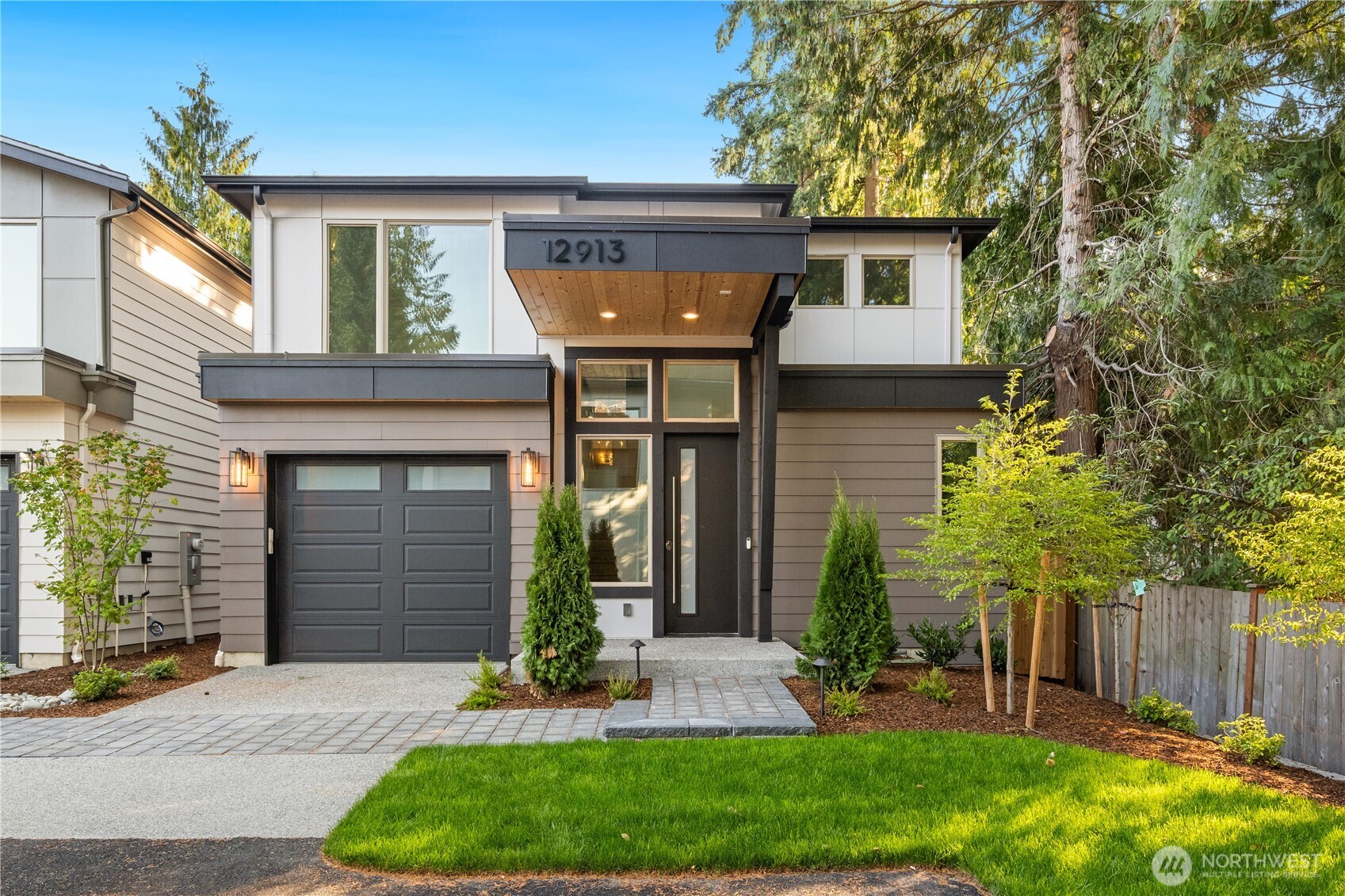 12913 NE 78th Place