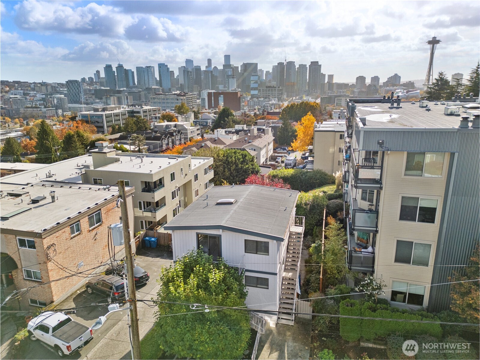 561 Lee Street