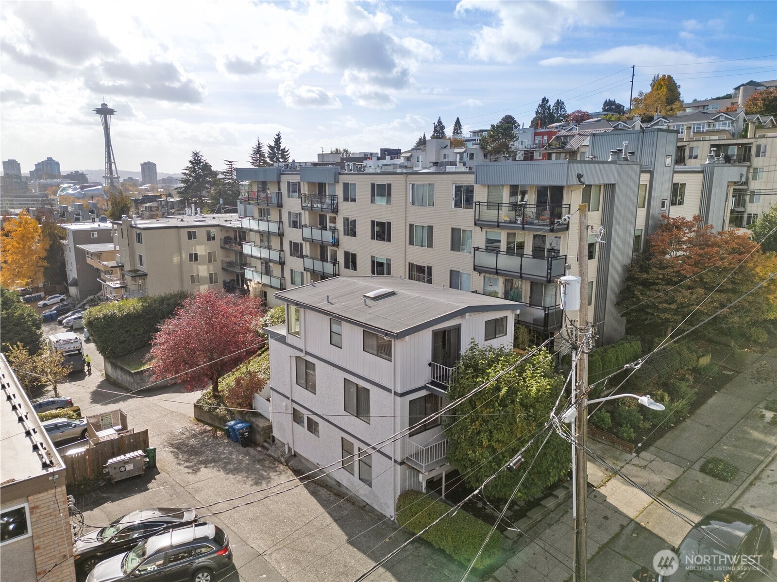 561 Lee Street