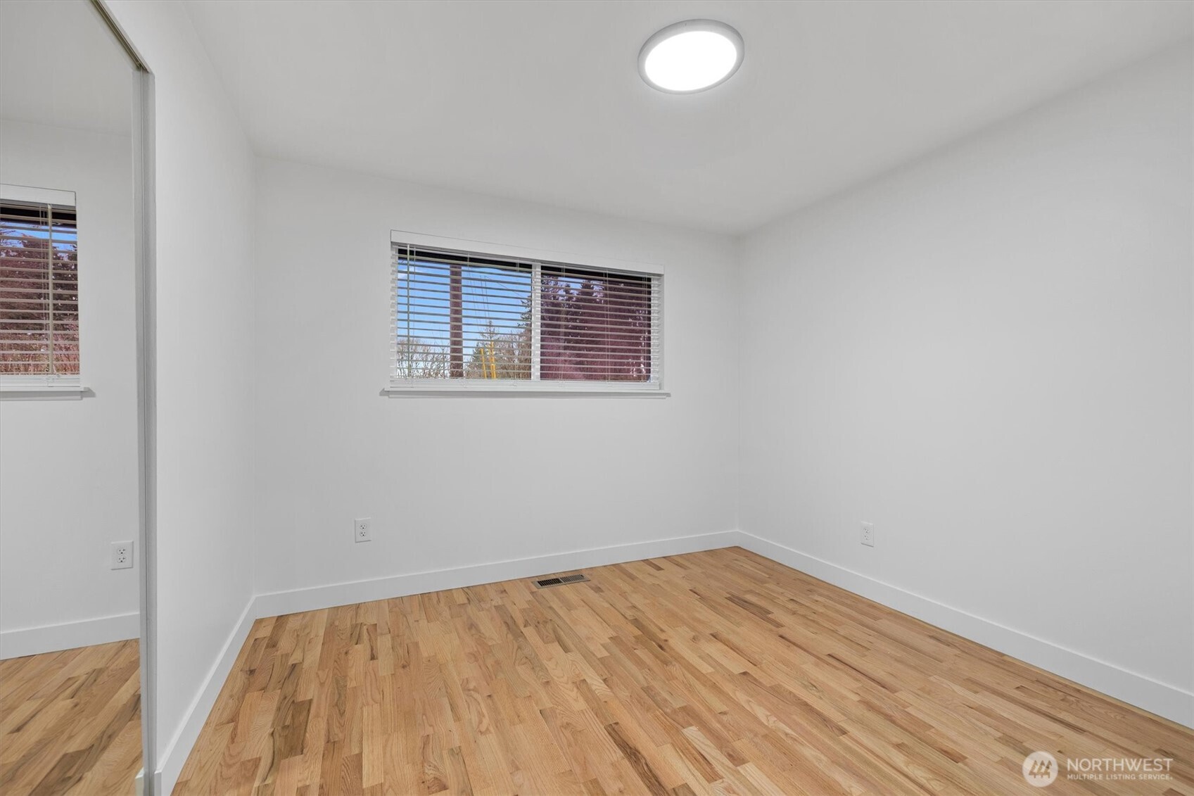 9218 NE 184th Place