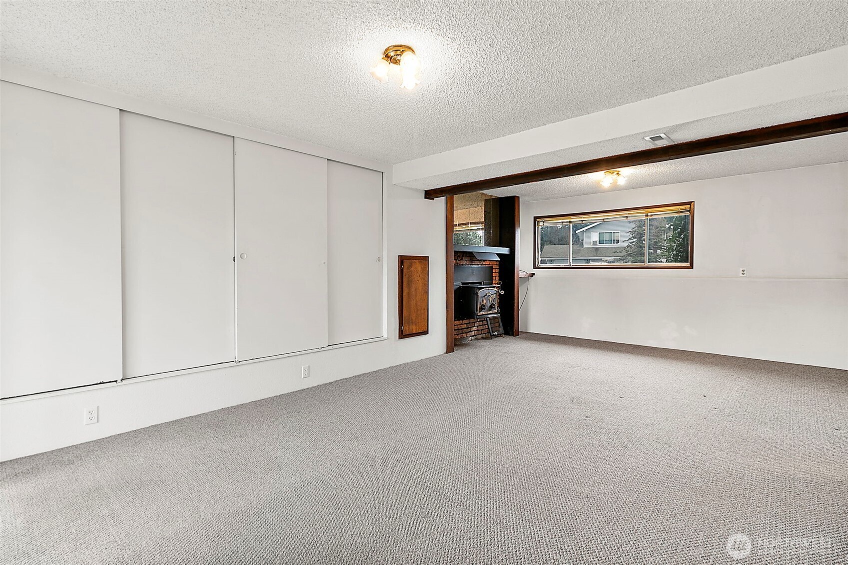 2115 Whitman Avenue NE