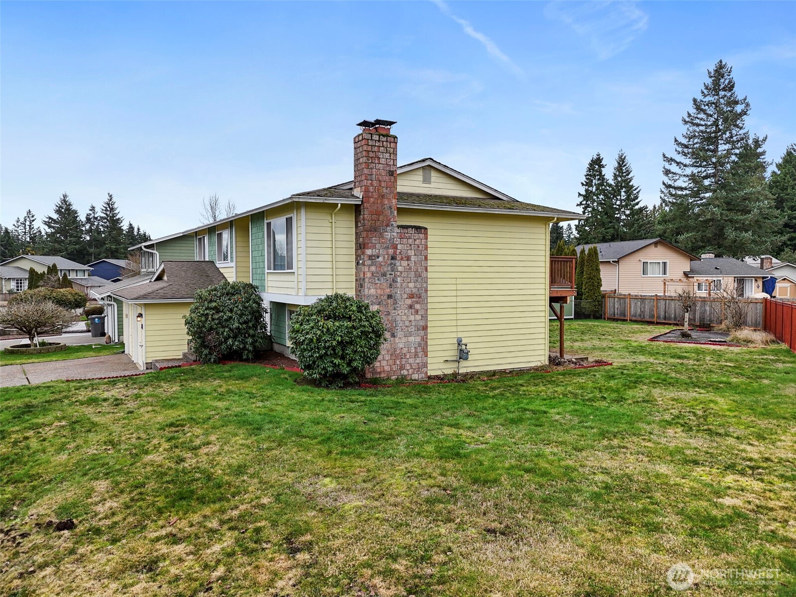 2115 Whitman Avenue NE