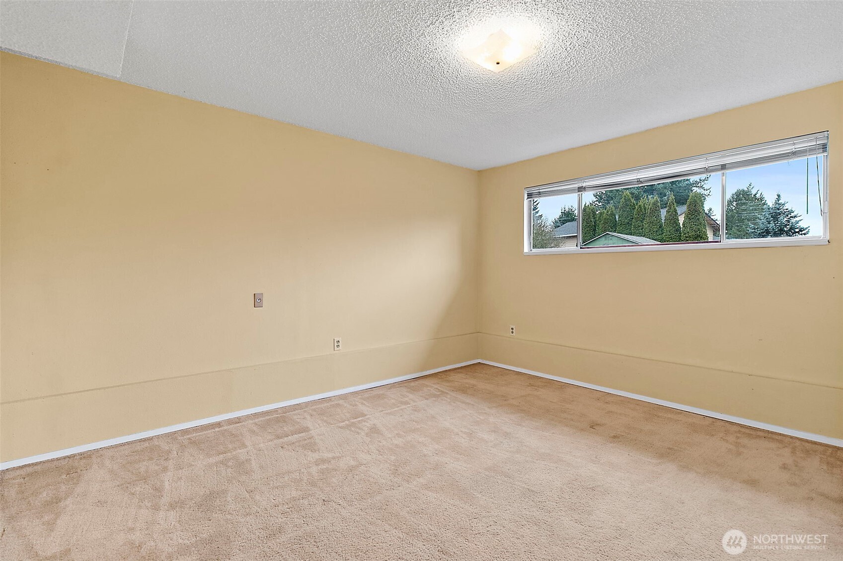 2115 Whitman Avenue NE