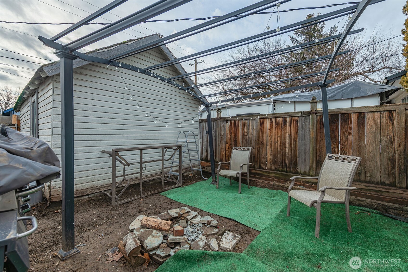 218 Elberta Avenue