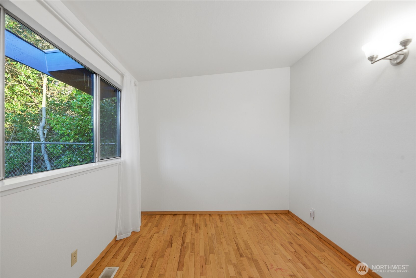 9004 NE 178th Street