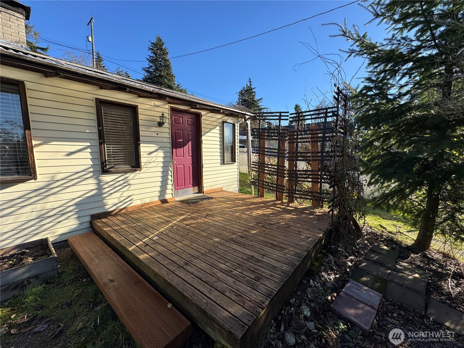 18411 12th Avenue NE